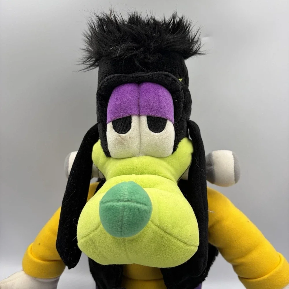Disney Store Exclusive Goof-n-Stien 24